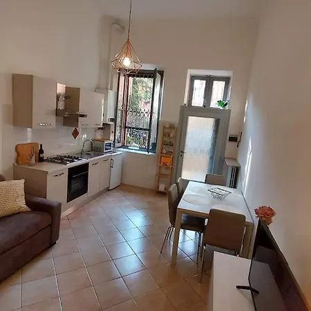 Casa Marisa-navigli
